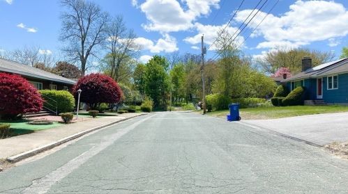 66 Eastside St, Lawrence MA 01841-2220 exterior