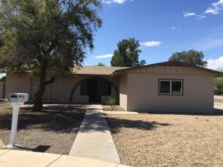 3551 Mercer Ln, Phoenix, AZ 85029-4023