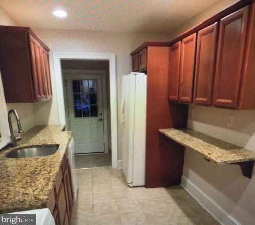 230 Norris St, West Deptford NJ  08051-1016 exterior