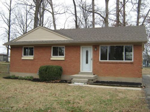 3817 Susan Ln, Louisville KY  40229-2650 exterior