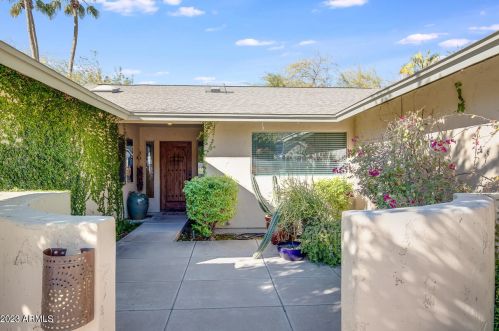 8110 18th Pl, Phoenix, AZ 85020-3939