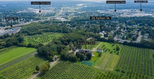 29 Felton St, Peabody, MA 01960-1428