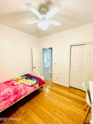 1620 80 Dr, Phoenix AZ 85033-3510 exterior