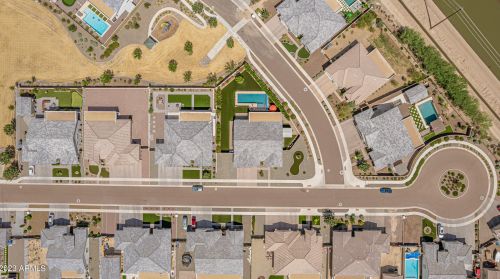 8607 16 Dr, Phoenix AZ 85007-4402 exterior