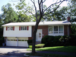 109 Lovett Rd, Newton, MA 02459-3107