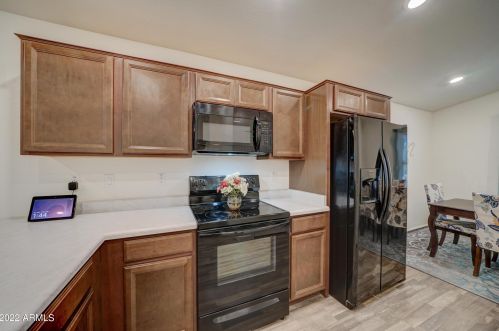 6522 4th St, Phoenix AZ 85042-1010 exterior