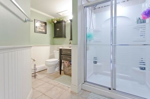 85 Chestnut Ln, Agawam MA 01001-3509 exterior