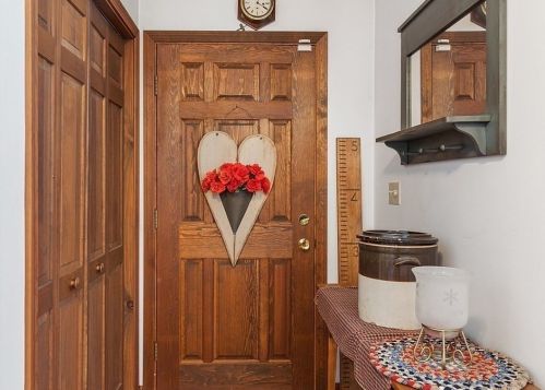 130 Conant Rd, Royalston MA 01331-9758 exterior