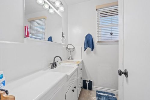 8239 Michigan Ave, Whittier CA 90602-2620 exterior