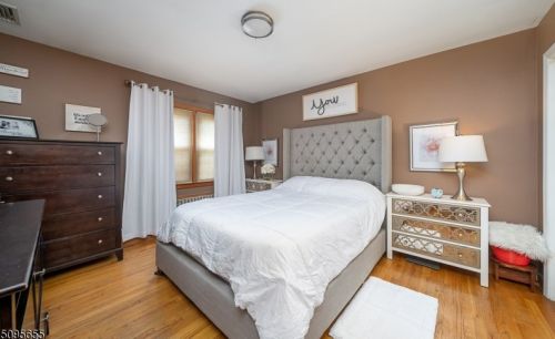 291 Division Ave, Belleville, NJ 07109-2118