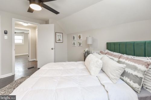 1102 Cumberland Ave, West Deptford NJ  08096-3041 exterior