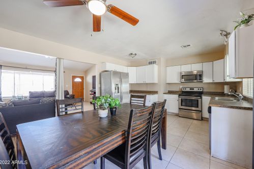 5044 Cambridge Ave, Phoenix AZ  85008-1620 exterior