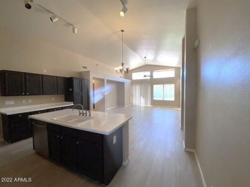 3950 Agave Rd, Phoenix AZ  85044-0614 exterior