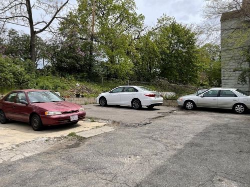 25 Cambridge St, Worcester MA 01603-2325 exterior