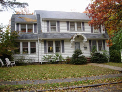12 Pine Crest Rd, Newton, MA 02459-2123