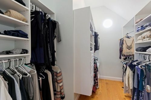 82 Day St, Newton MA 02466-2906 exterior