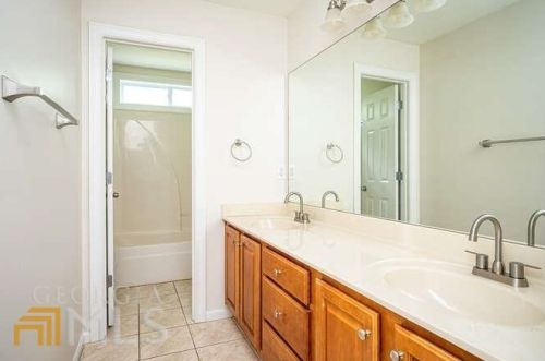 3121 Jackson Creek Dr, Stockbridge GA  30281-5690 exterior