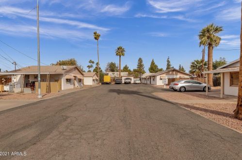 2416 Coolidge St, Phoenix AZ 85015-4016 exterior