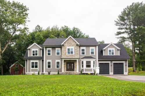 1278 Blue Hill Ave, Milton MA  02186-2304 exterior