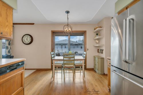 14 Meagan Ln, Lemont IL 60439-4496 exterior