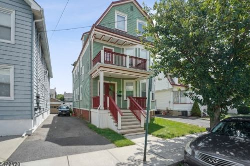 20 Beech St, Belleville NJ  07109-2702 exterior