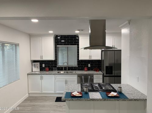 3520 Amelia Ave, Phoenix AZ 85037-2365 exterior