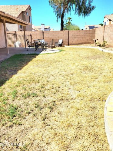 8520 Cambridge Ave, Phoenix AZ 85008-1215 exterior