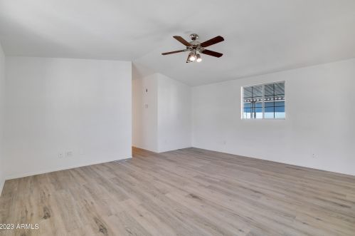 17834 17th St, Phoenix AZ 85022-1670 exterior