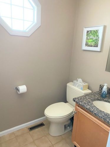 95 Auburn St, East Bridgewater MA 02324-3405 exterior