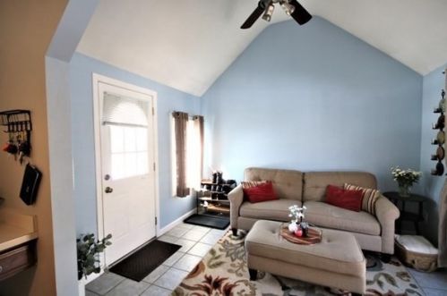 280 Pleasant St, Worcester, MA 01609-2022