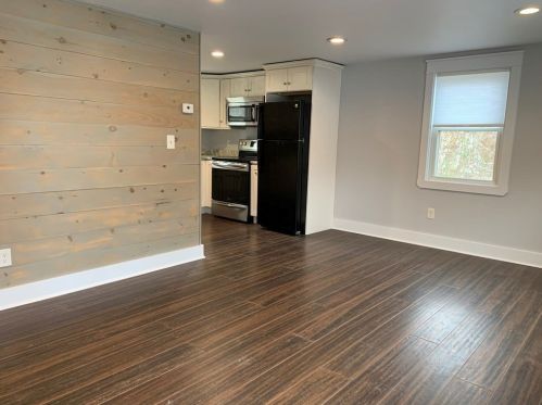 709 Rocky Hill Rd, Plymouth MA  02360-5523 exterior