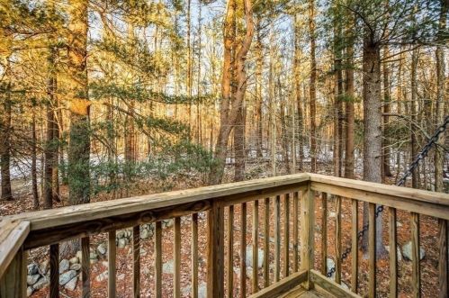 256 Mt Blue St, Hingham MA 02061-1010 exterior