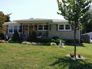 6512 Grn Mnr Dr, Louisville KY  40228-1422 exterior