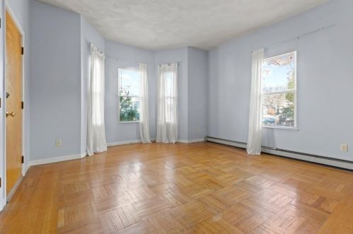 24 Newtonville Ave, Newton MA 02458-1828 exterior