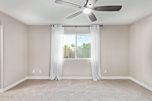 19605 36 Pl, Phoenix AZ 85050-8387 exterior