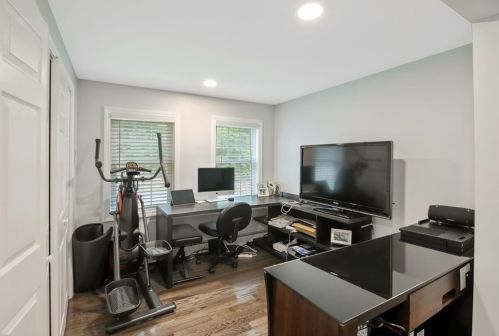 3 Leland Hill Rd, Sutton MA  01590-3852 exterior