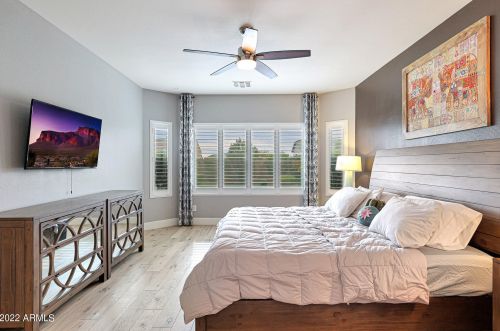 1665 Blaylock Dr, Phoenix AZ 85085-6324 exterior