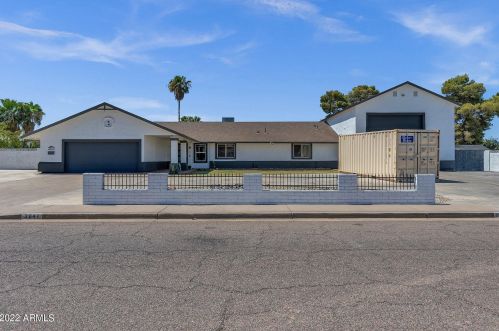 3941 Acoma Dr, Phoenix, AZ 85053-5446