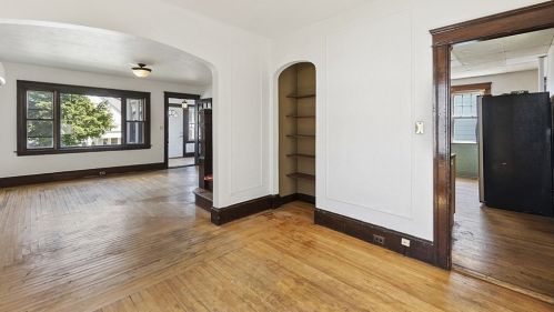 14 Frank St, Worcester MA 01604-1015 exterior