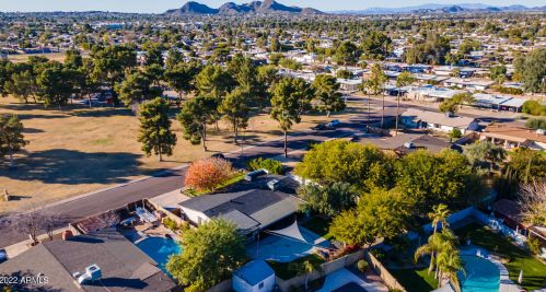 11605 37 Pl, Phoenix AZ 85050-2699 exterior