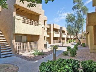 4530 Mcdowell Rd, Phoenix AZ  85008-4512 exterior