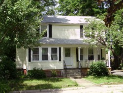 167 Pearl St, Newton, MA 02458-1443