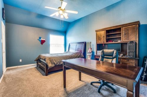 2709 Oakland Hl Dr, Plano TX 75025-6448 exterior