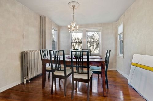 336 Elliot St, Newton MA 02464-1250 exterior