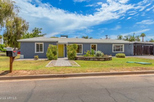 2441 Edgemont Ave, Phoenix AZ  85008-1030 exterior