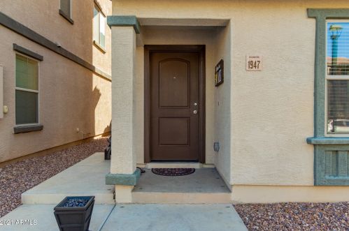 1947 77th Gln, Phoenix AZ  85035-5061 exterior
