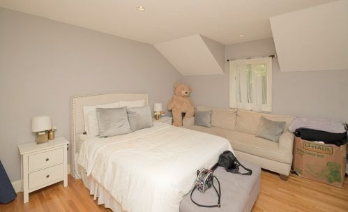 885 Randolph St, Canton MA 02021-1365 exterior