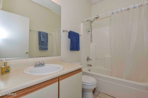 18611 22nd St, Phoenix AZ  85024-3078 exterior