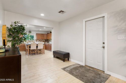 9604 15 Pl, Phoenix AZ 85024-3649 exterior