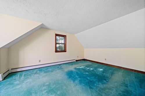 143 Rocky Hl Rd, Plymouth MA 02360-5501 exterior